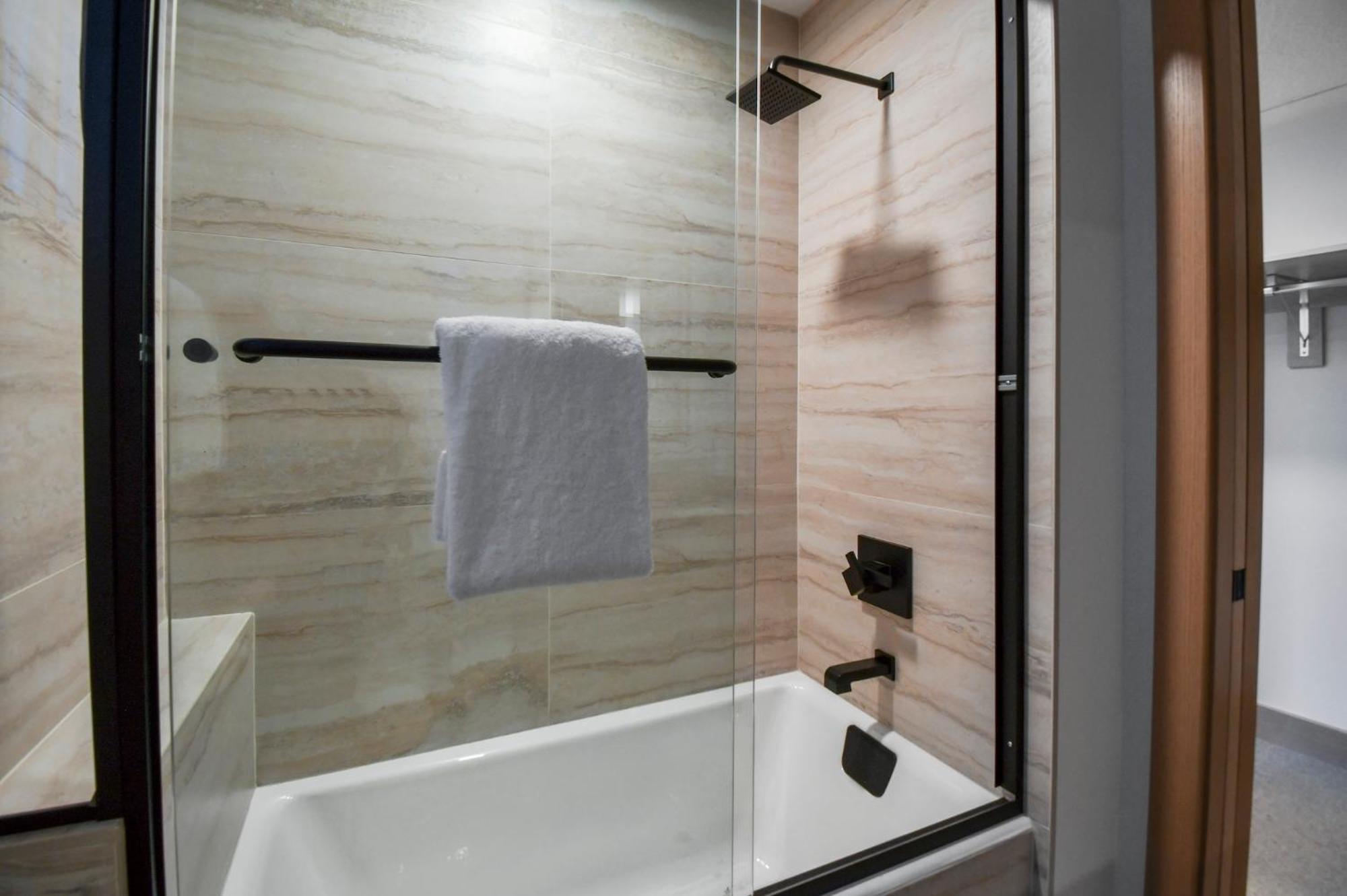Kings Crown 201C Villa Park City Bagian luar foto