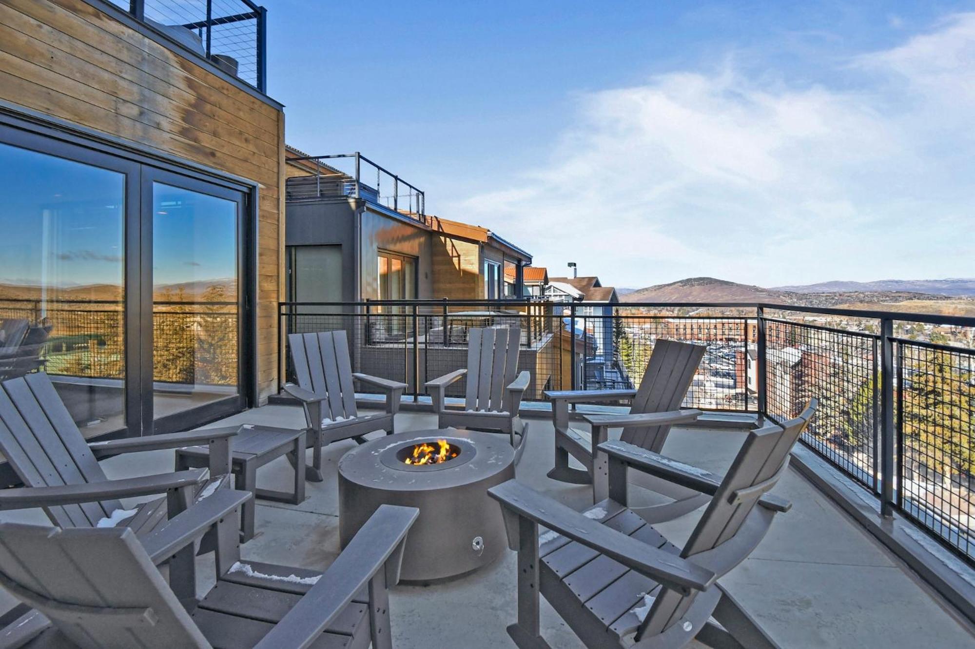 Kings Crown 201C Villa Park City Bagian luar foto